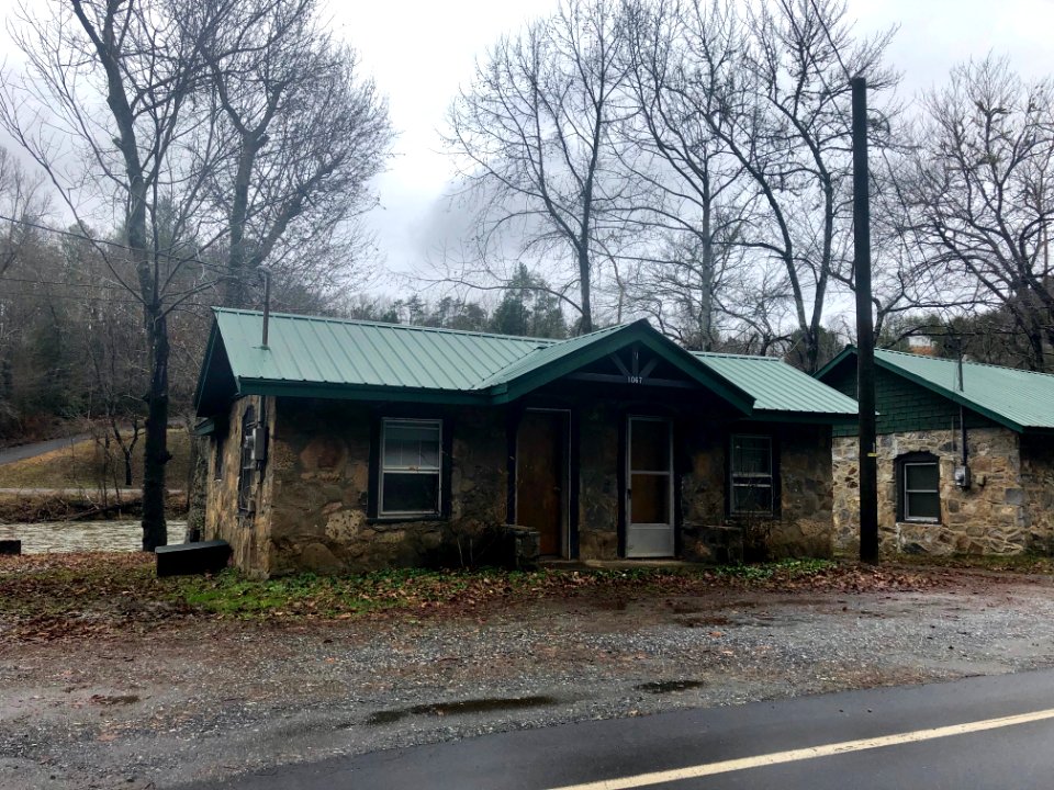 Carol's Cabins, Dillsboro, NC 