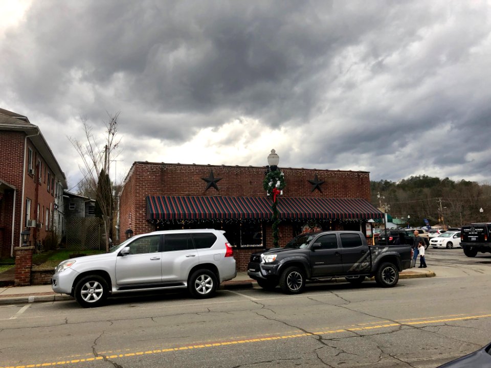 Everett Street, Bryson City, NC 