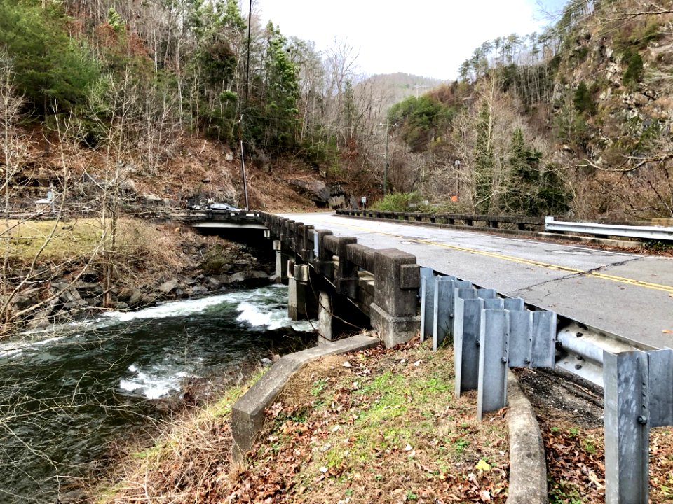 Cheoah River US 129 Bridge, Tapoco, NC 