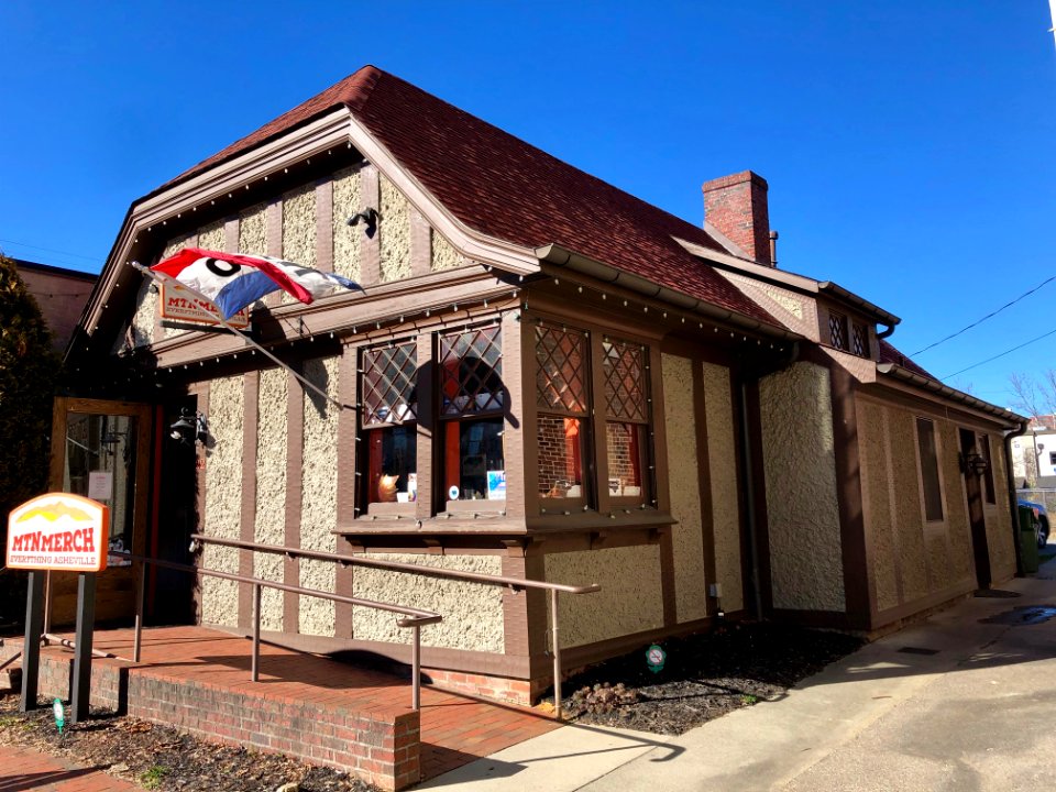 Lodge Street, Biltmore Village, NC 