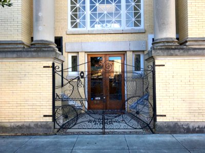 People's National Bank Building, Hendersonville, NC 