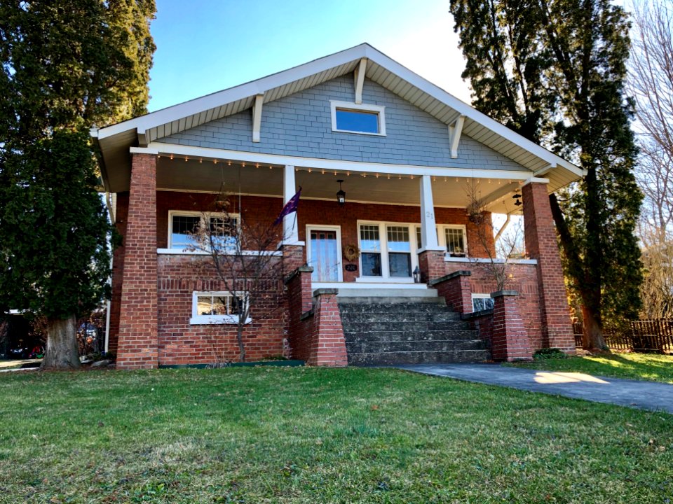 Pennsylvania Avenue, Canton, NC 