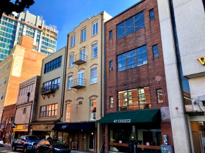 College Street, Asheville, NC 