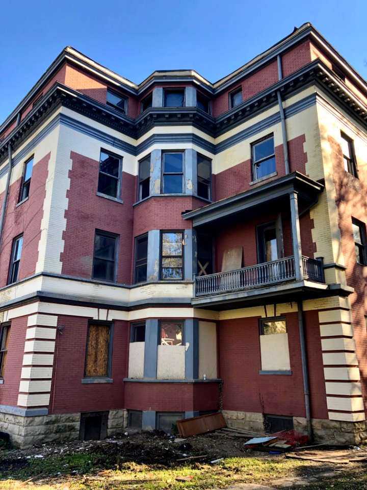 The Kinsey Apartment Building, Mount Auburn, Cincinnati, O… 