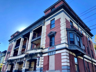 The Kinsey Apartment Building, Mount Auburn, Cincinnati, O… 