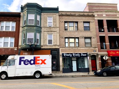 North Halstead Street, Lakeview East, Chicago, IL 