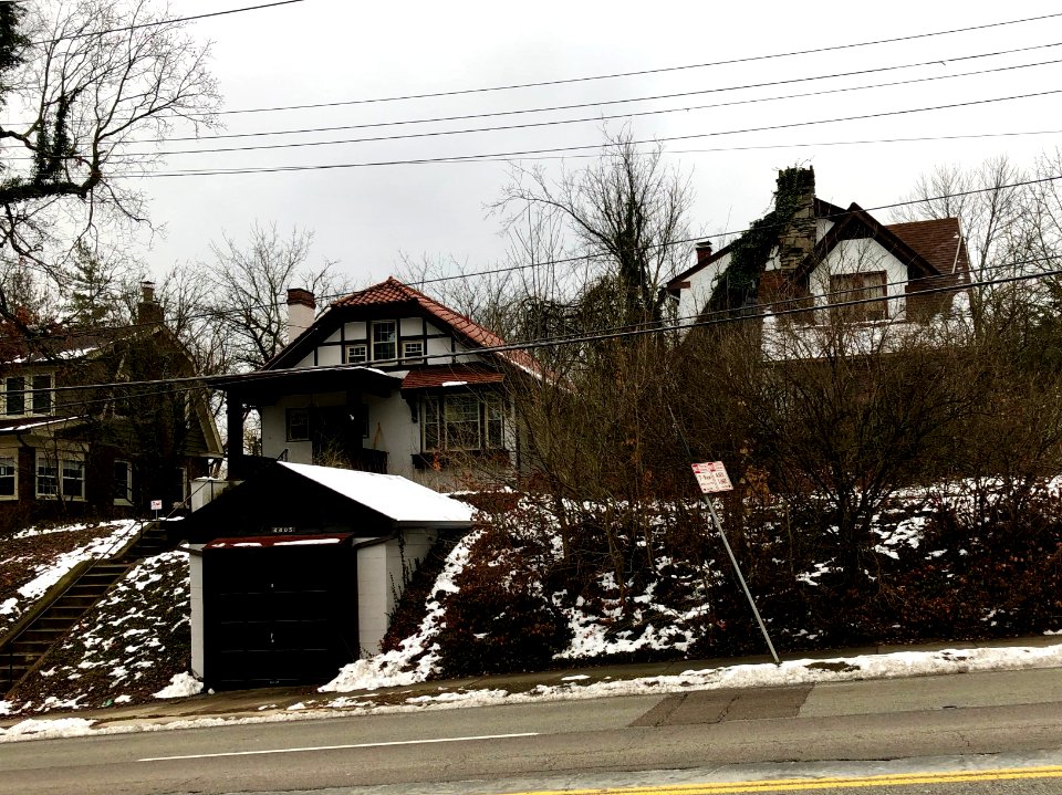 Hamilton Avenue, Northside, Cincinnati, OH 