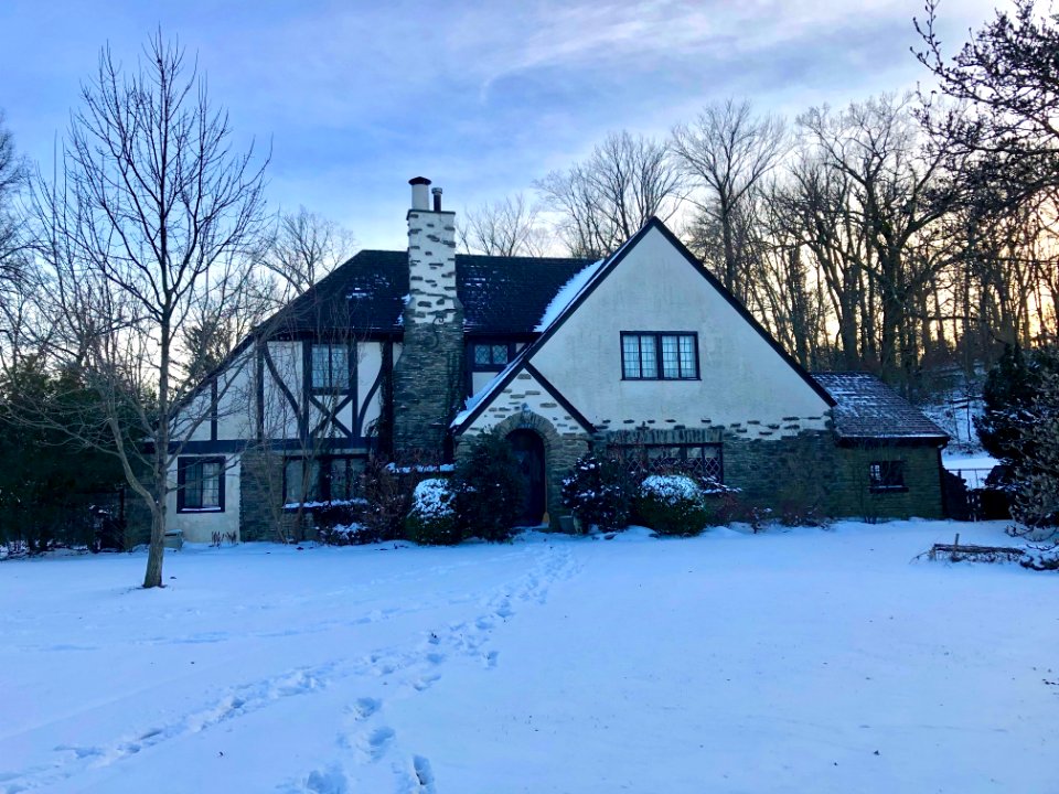 Berkshire Lane, Clifton, Cincinnati, OH 