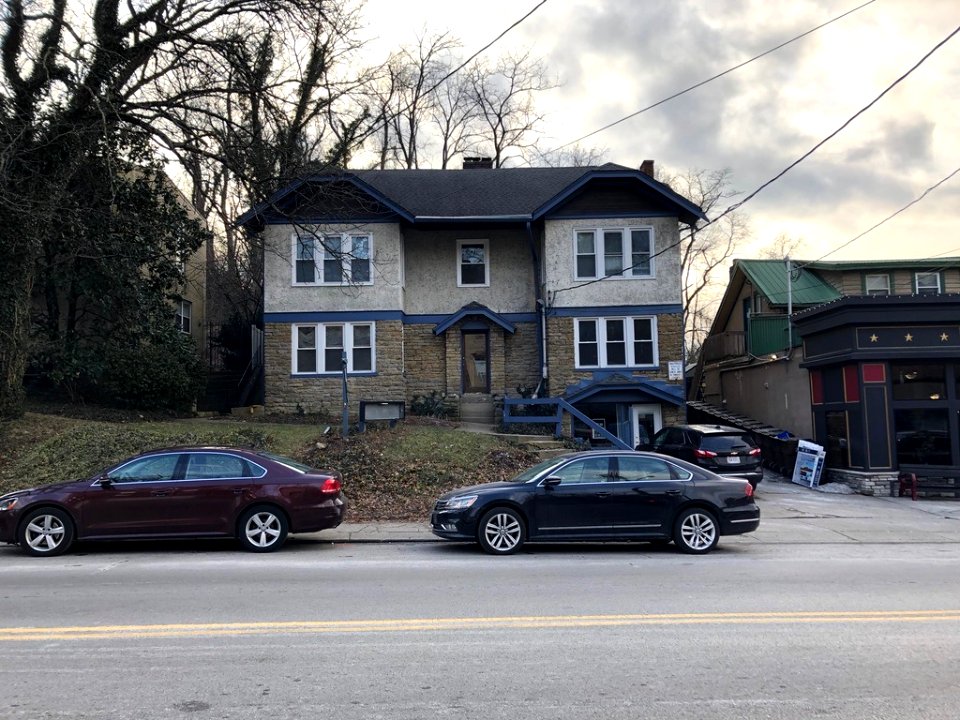 Linwood Avenue, Mount Lookout, Cincinnati, OH 