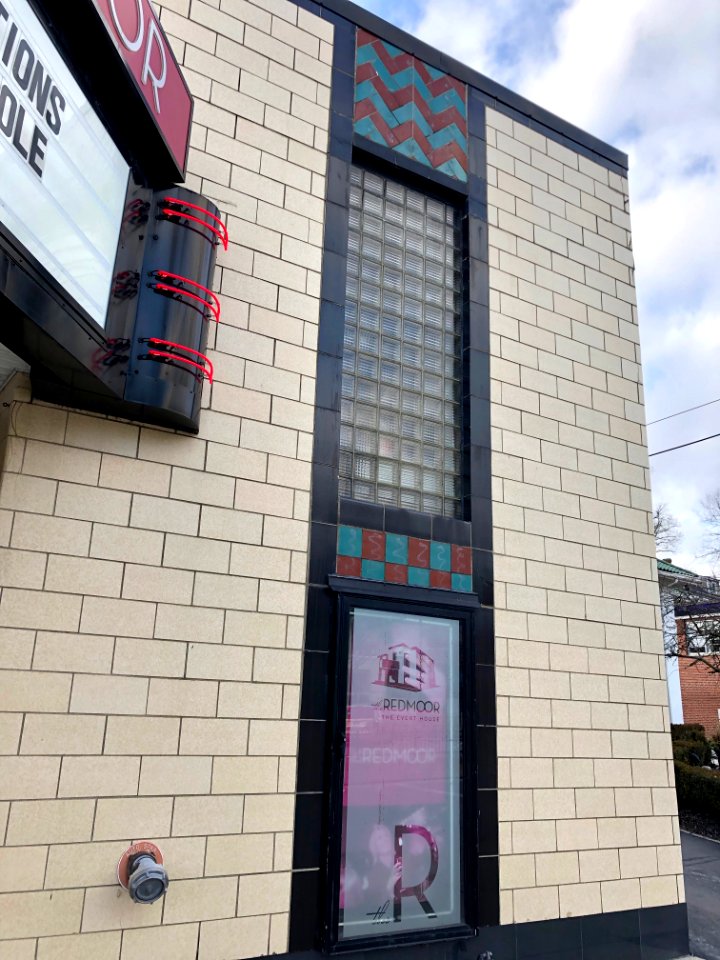 Old Mount Lookout Theater, Mount Lookout, Cincinnati, OH 