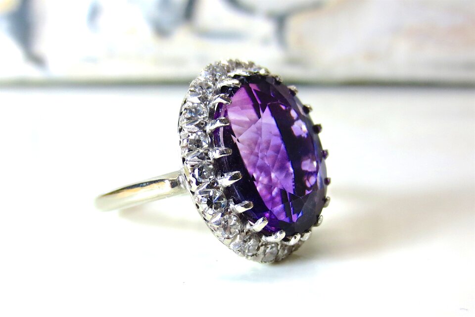 Halo birthstone love