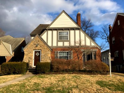 Drakewood Drive, Oakley, Cincinnati, OH 