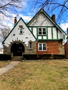 Drakewood Drive, Oakley, Cincinnati, OH 