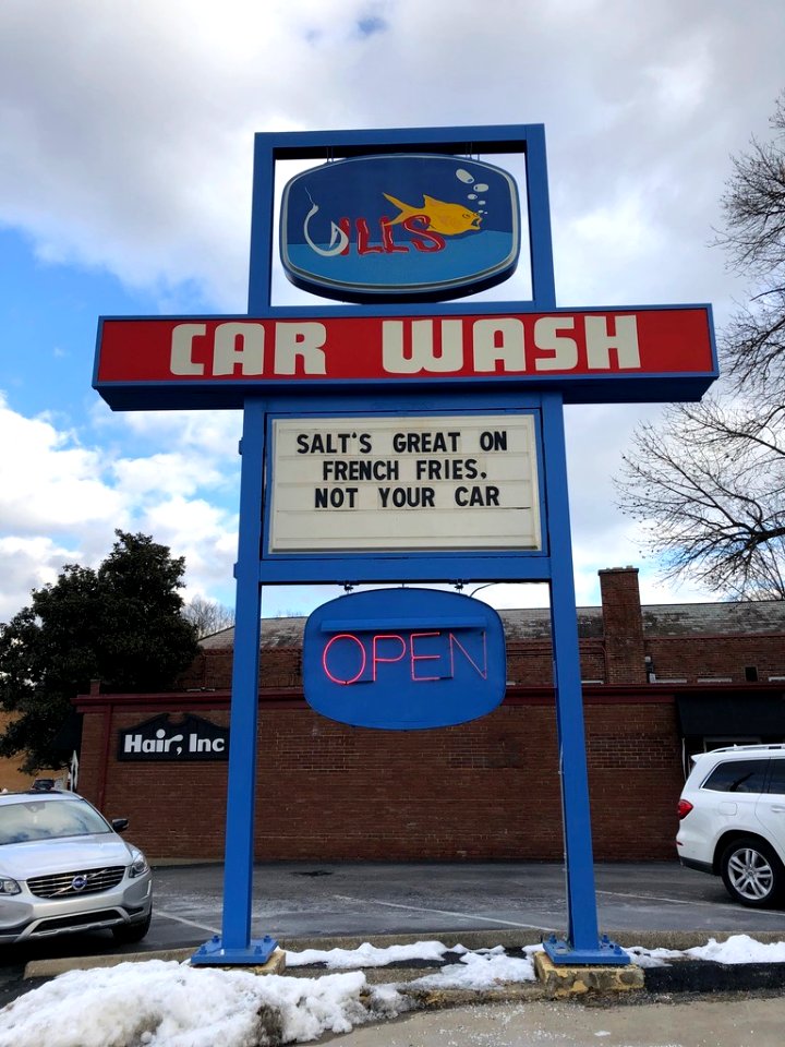 Gills Car Wash Sign, Oakley, Cincinnati, OH 