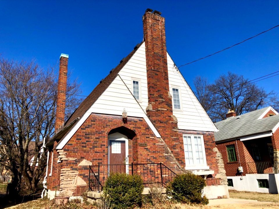 Llanfair Avenue, College Hill, Cincinnati, OH 