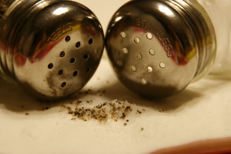 Shakers salt pepper