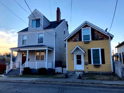 Cinnamon Street, O'Bryonville, Cincinnati, OH 