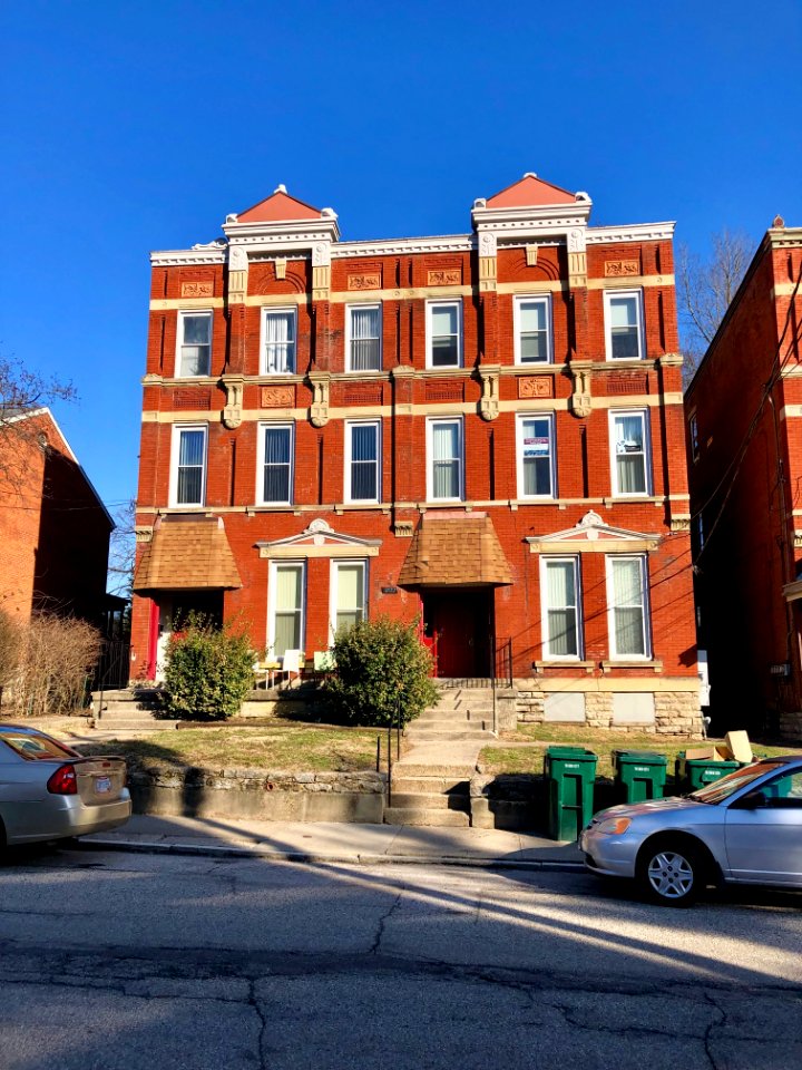 Sinton Avenue, Walnut Hills, Cincinnati, OH 