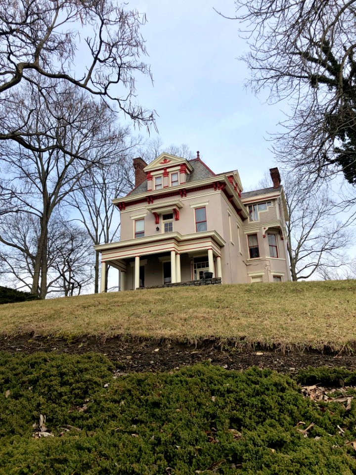 Ashland Avenue, East Walnut Hills, Cincinnati, OH 