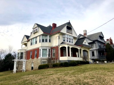 E. Cort Williams House, Upland Place, East Walnut Hills, C… 