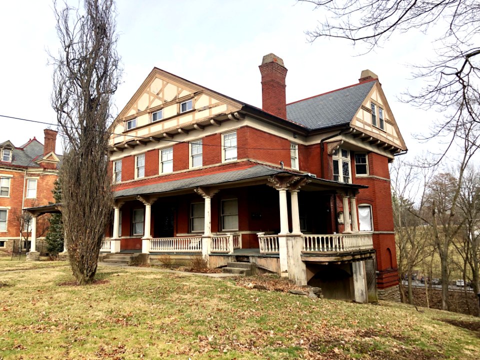 Upland Place, East Walnut Hills, Cincinnati, OH 