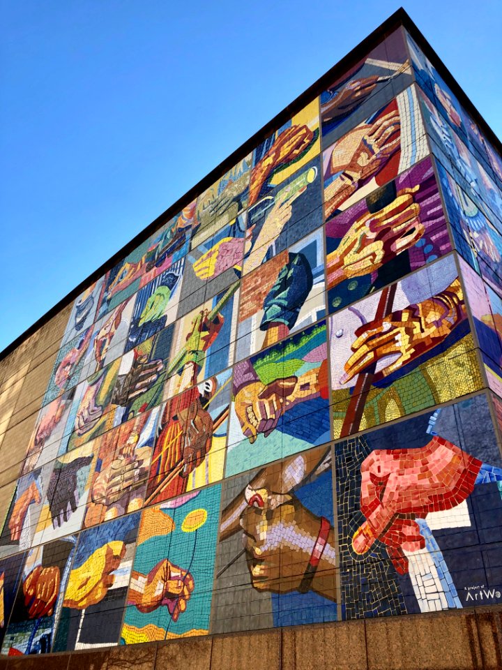 The Hands that Built Our City Mural, Cincinnati, OH 