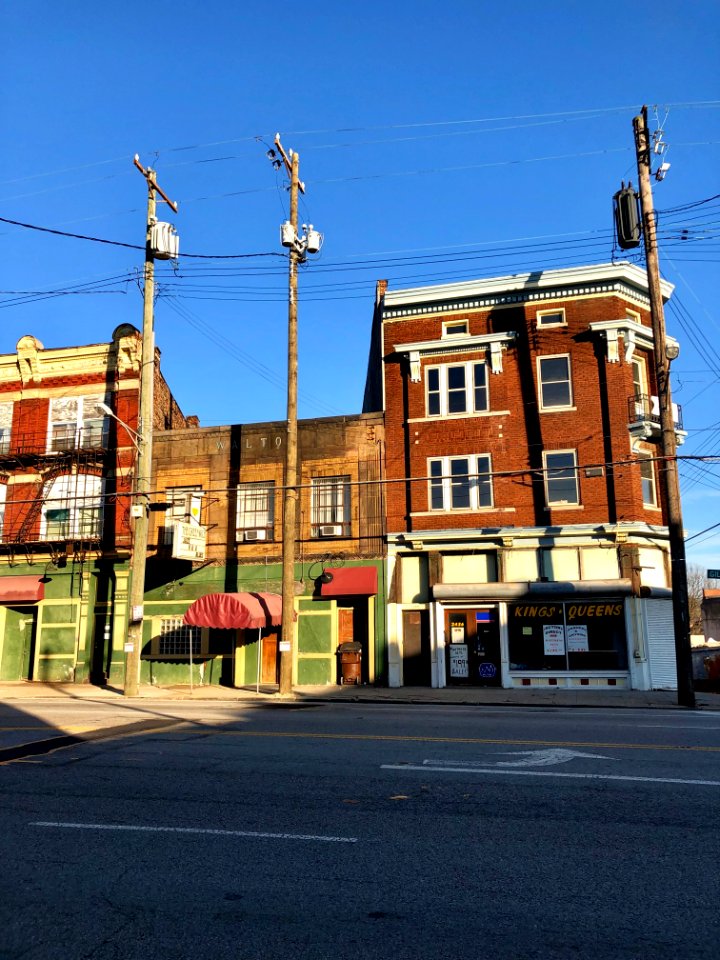 Gilbert Avenue, Walnut Hills, Cincinnati, OH 
