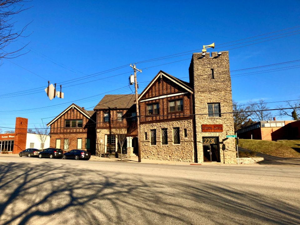 Gilbert Avenue, Walnut Hills, Cincinnati, OH 