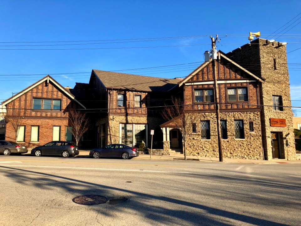 Gilbert Avenue, Walnut Hills, Cincinnati, OH 