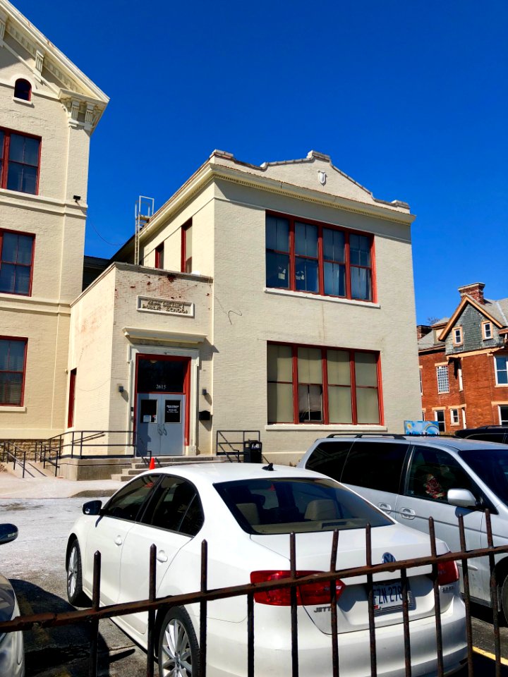 Old Cummins School (22nd District School), Walnut Hills, C… 