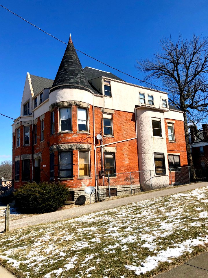 Stanton Avenue, Walnut Hills, Cincinnati, OH 