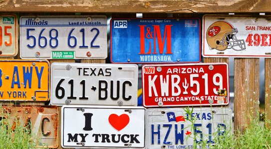 Metal sign fence deco