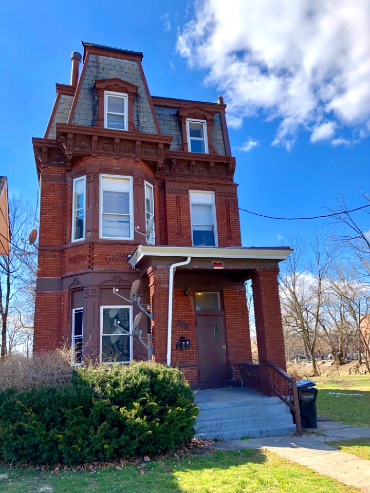 Chateau Avenue, East Price Hill, Cincinnati, OH 