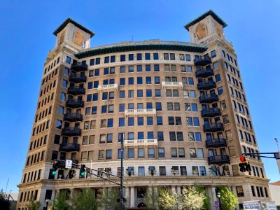 Ponce de Leon Apartments, Midtown, Atlanta, GA 