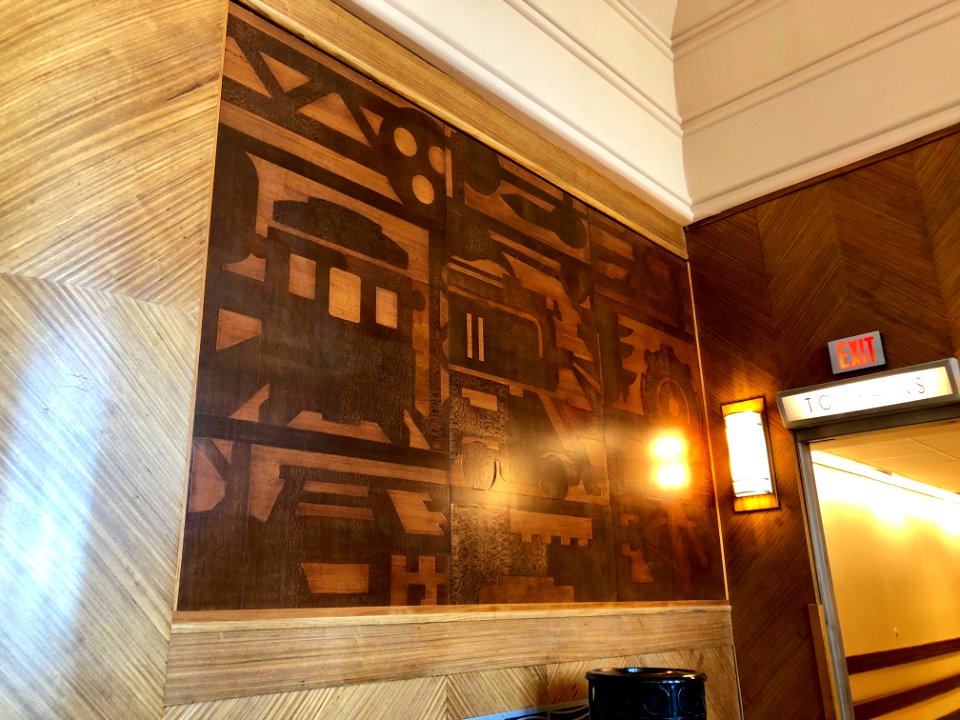 Wall Detail, Amtrak Waiting Room (Gentlemen's Lounge), Cin… 