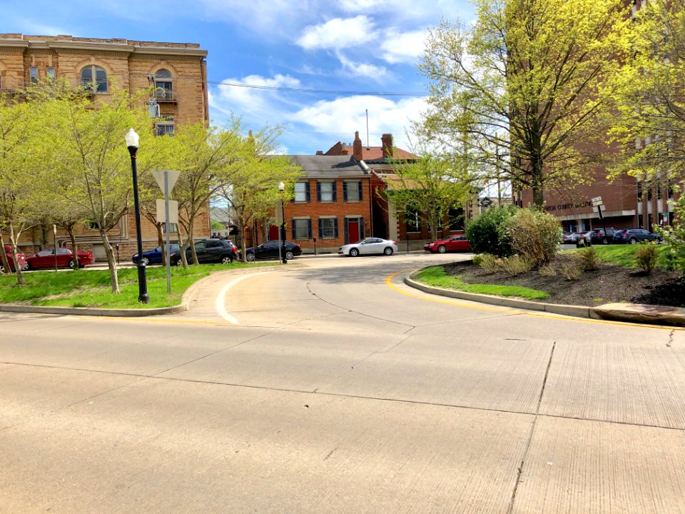 3rd Street, Covington, KY 