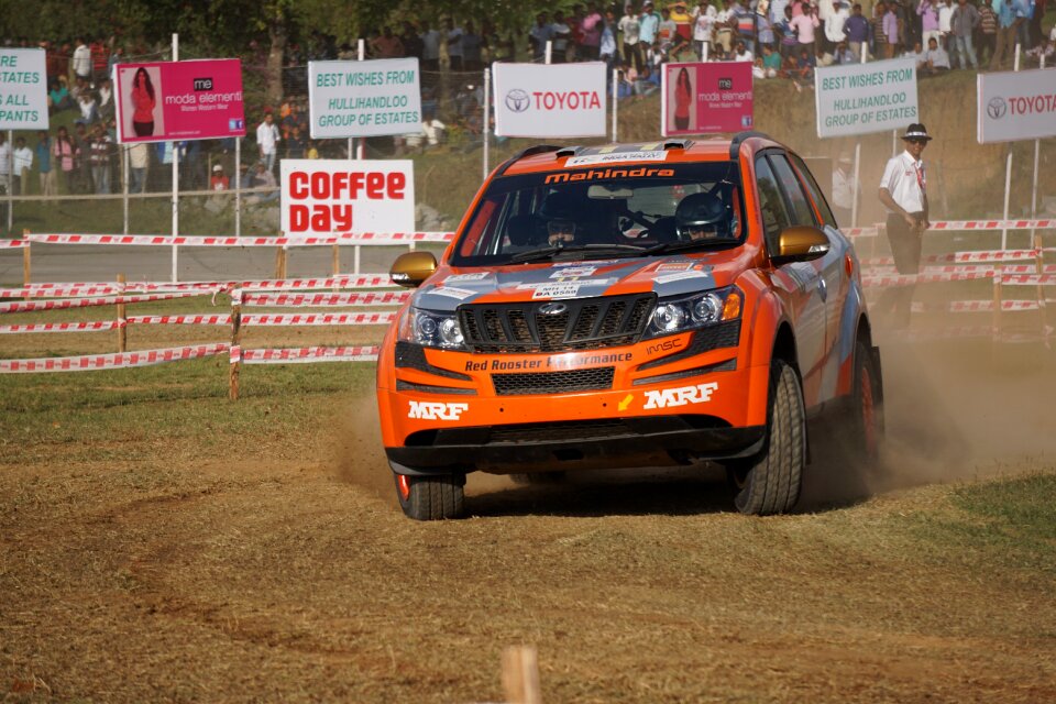 Mahindra car dirt