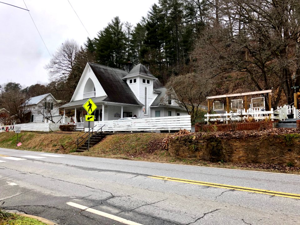 The Pebble Dash House, Dillsboro, NC 