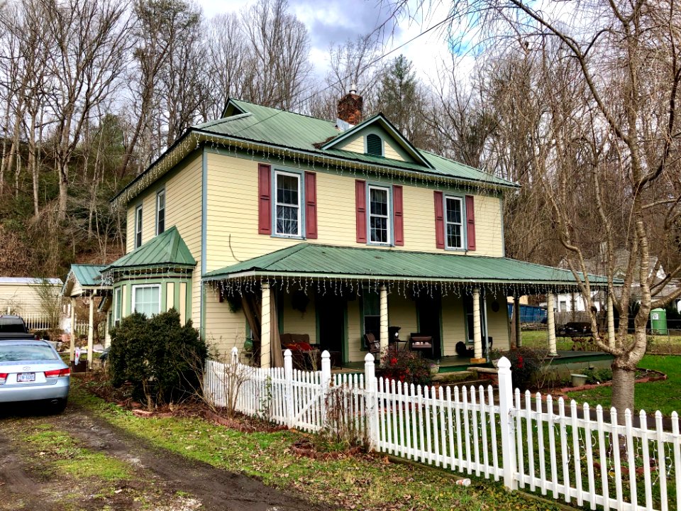 RJ Roane House, Whittier, NC 