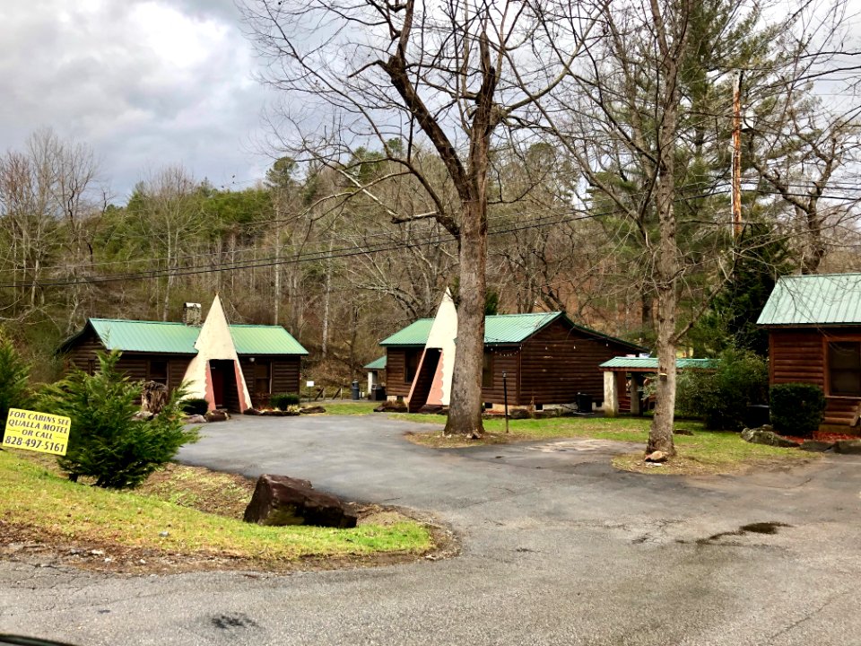 Old Mac's Indian Village Teepees, Cherokee, NC 