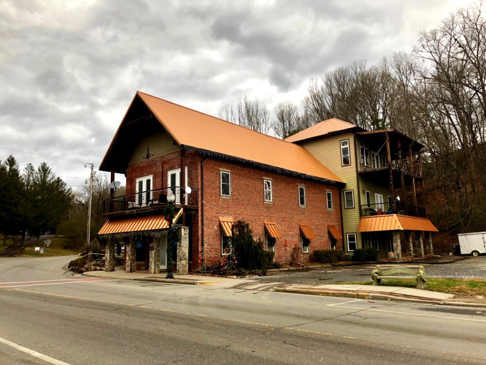 Everett Street, Bryson City, NC 