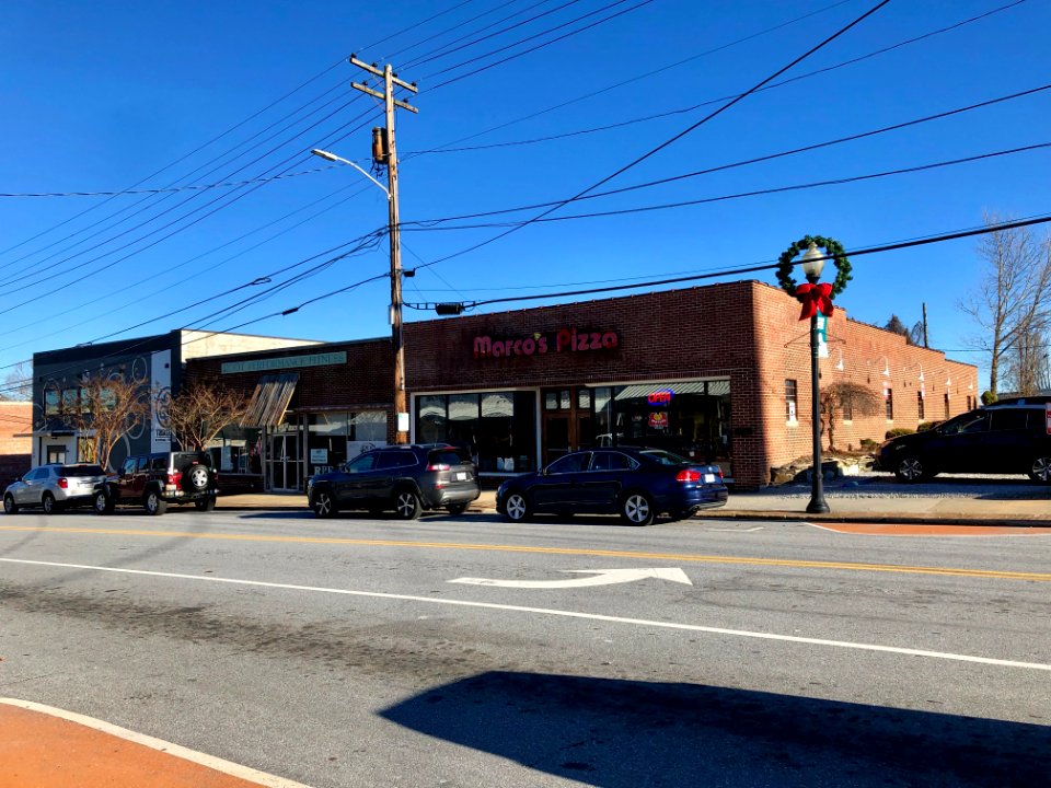 7th Avenue East, Hendersonville, NC 