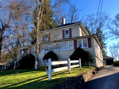 Pennsylvania Avenue, Canton, NC 