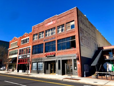 College Street, Asheville, NC 