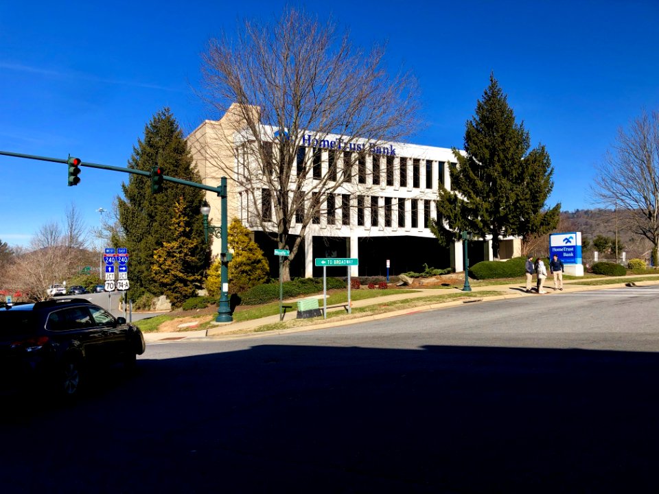 HomeTrust Bank Building, Asheville, NC 