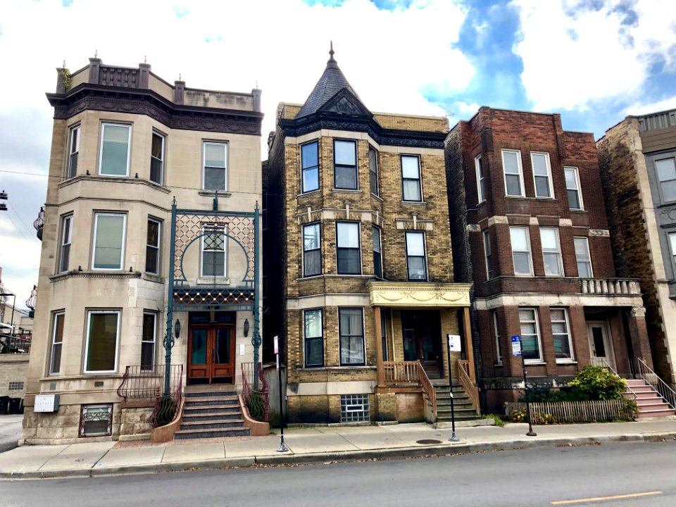 West Addison Street, Lakeview, Chicago, IL 