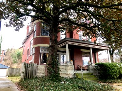Bruce Avenue, Northside, Cincinnati, OH 