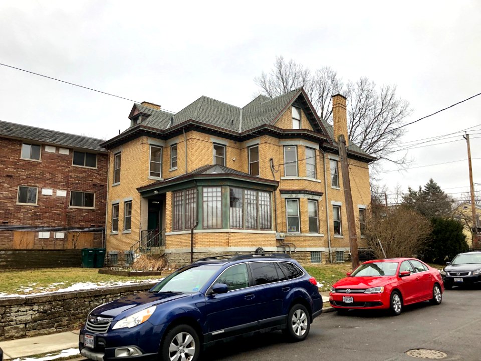 Hamilton Avenue, Northside, Cincinnati, OH 