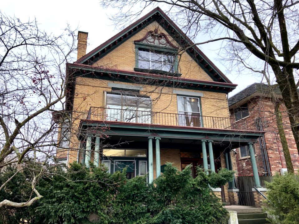 Hamilton Avenue, Northside, Cincinnati, OH 