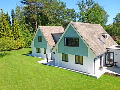 Landscaping gardening modern